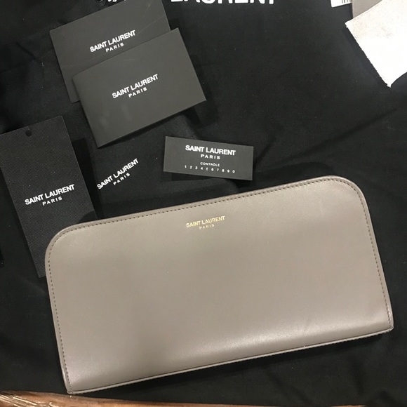 Saint Laurent Handbags - Saint Laurent Fog Gray Continental Wallet, EUC